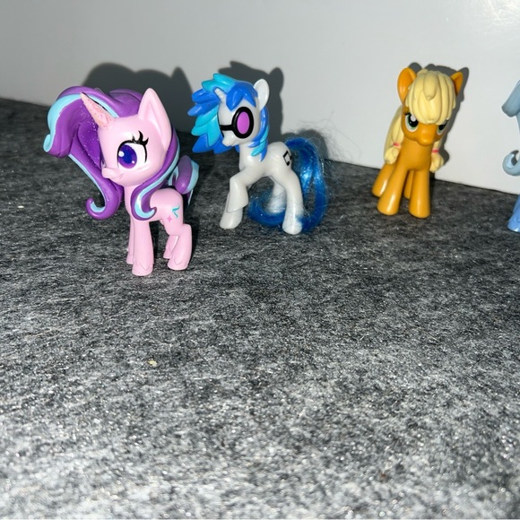 My Little Pony Lot Of Mini Figures 7 Stocking Stuffer - Picture 3 of 4